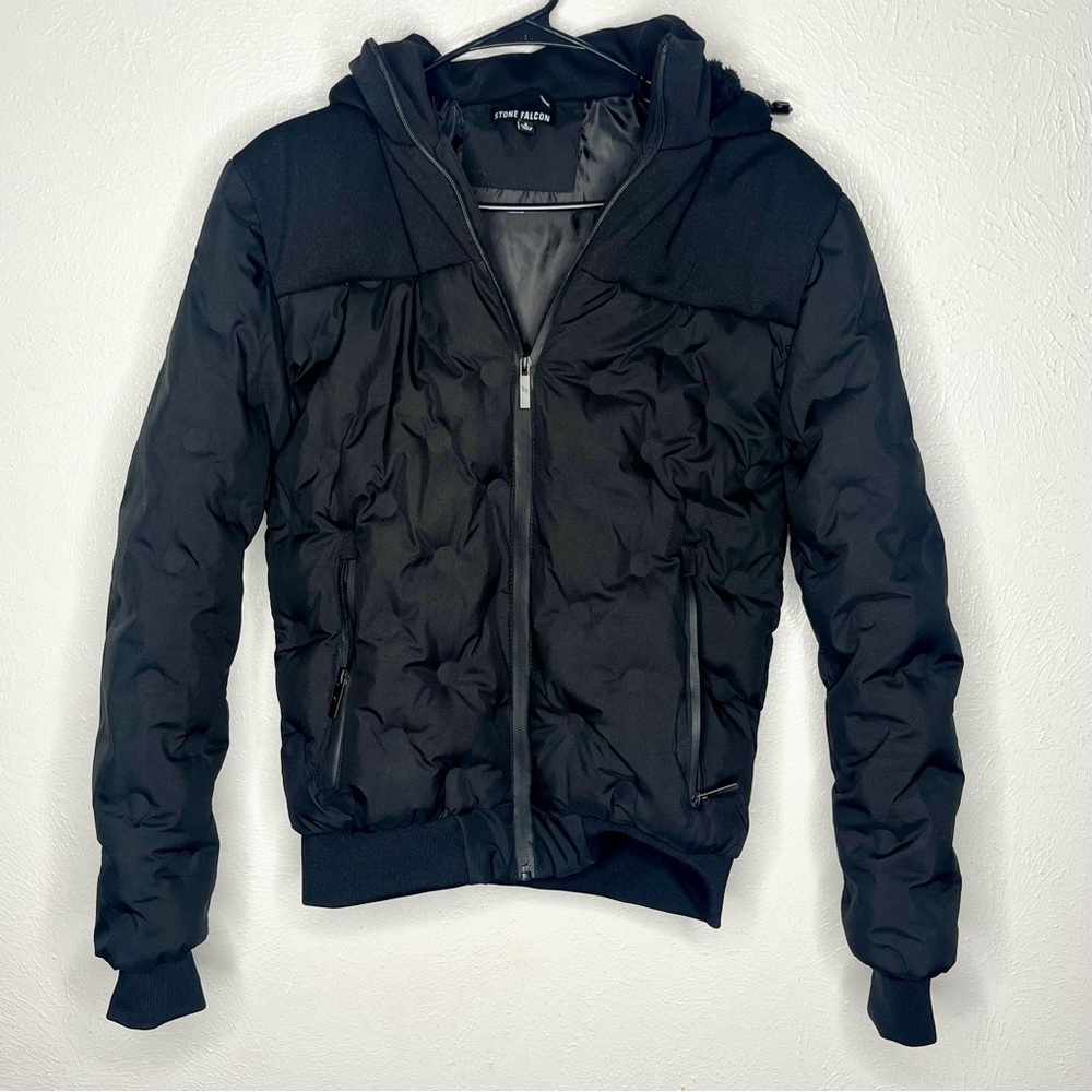 Stone Falcon Black Coat S